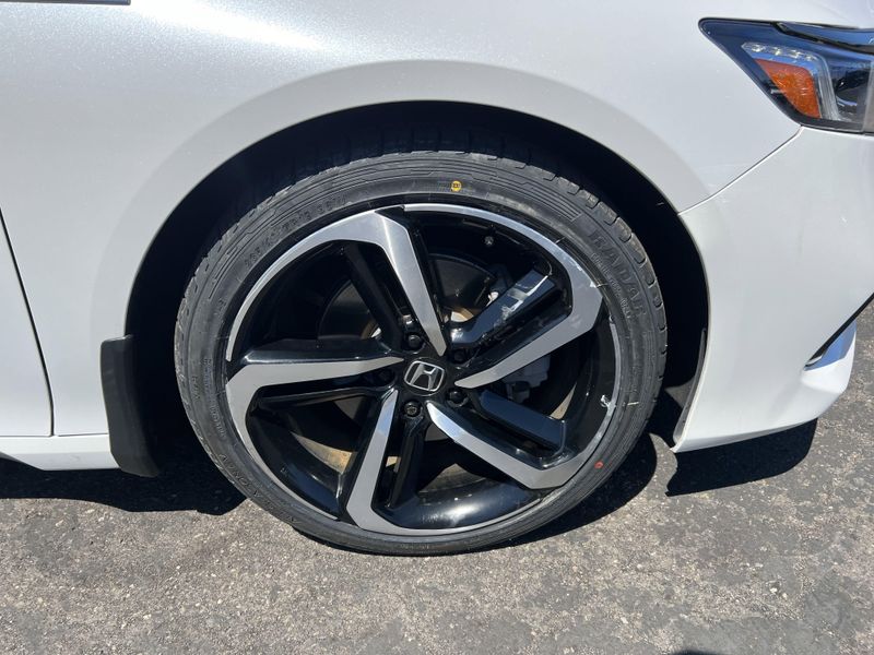 Used 2022 Honda Accord Hybrid SportImage 28