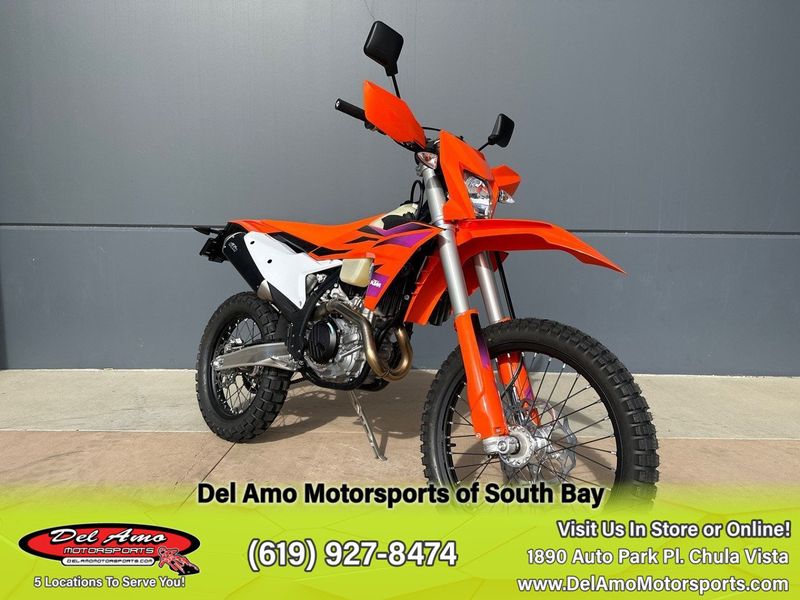 2024 KTM 500 EXC-F  in a ORANGE exterior color. Del Amo Motorsports of South Bay (619) 547-1937 delamomotorsports.com 