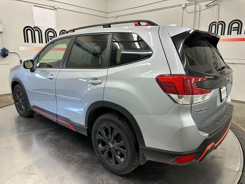 2022 Subaru Forester SportImage 14