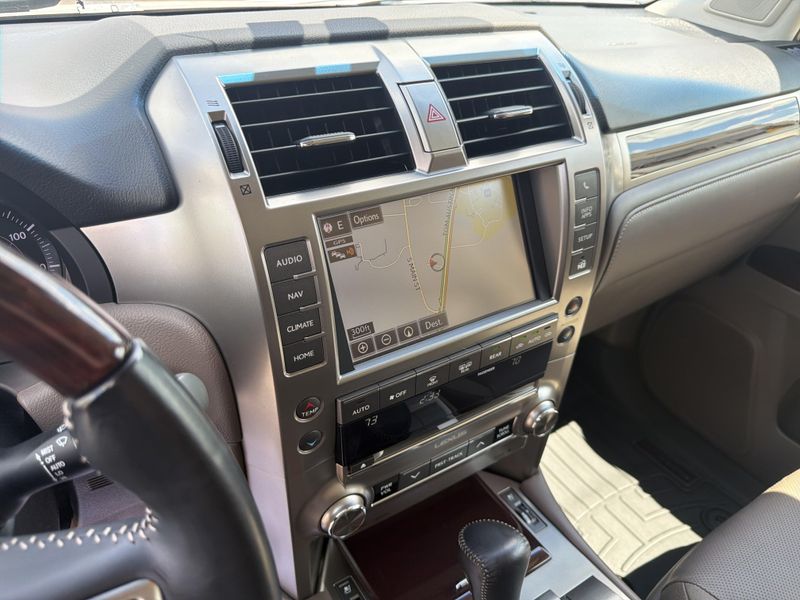 Used 2018 Lexus GX 460 PremiumImage 39