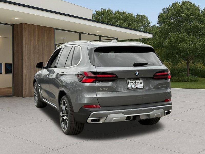 New 2026 BMW X5 xDrive40iImage 11