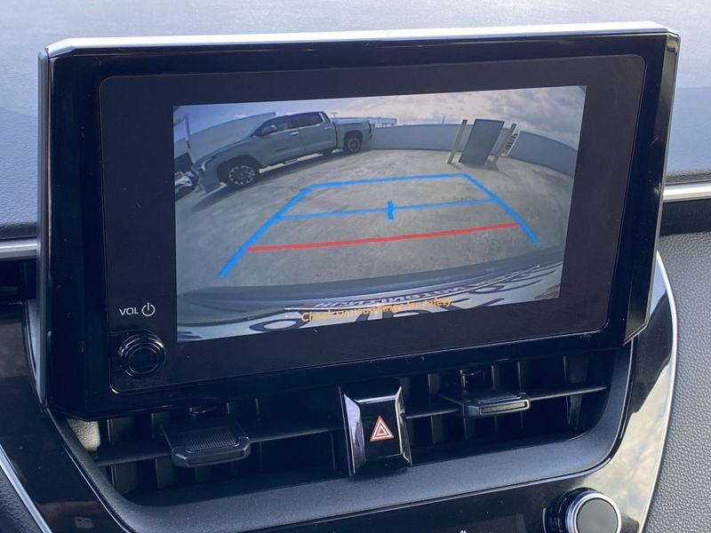 2024 Toyota Corolla SEImage 21
