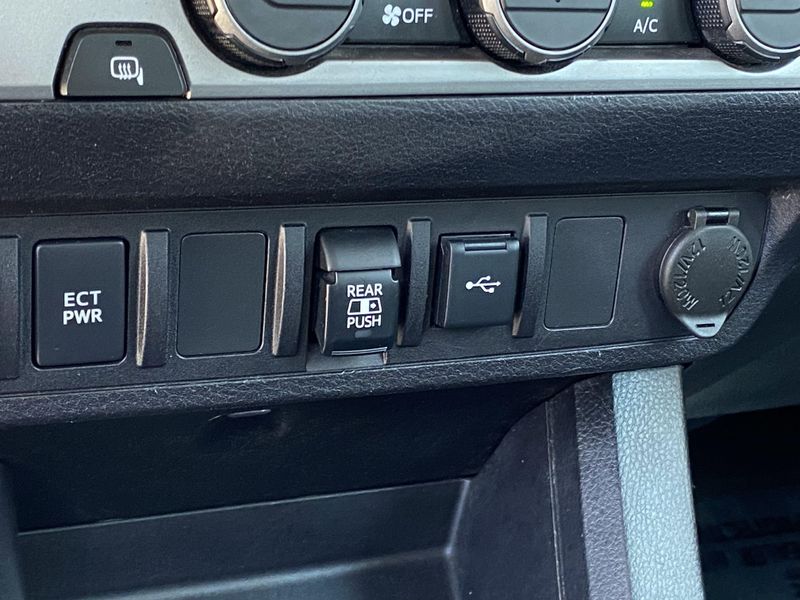 Used 2021 Toyota Tacoma 2WD SR5Image 20