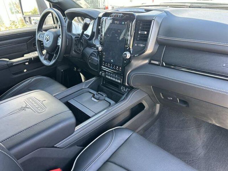 Used 2023 RAM 2500 LimitedImage 13
