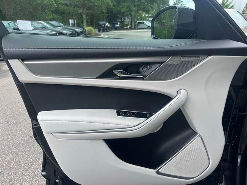 2026 Jaguar F-PACE R-Dynamic S