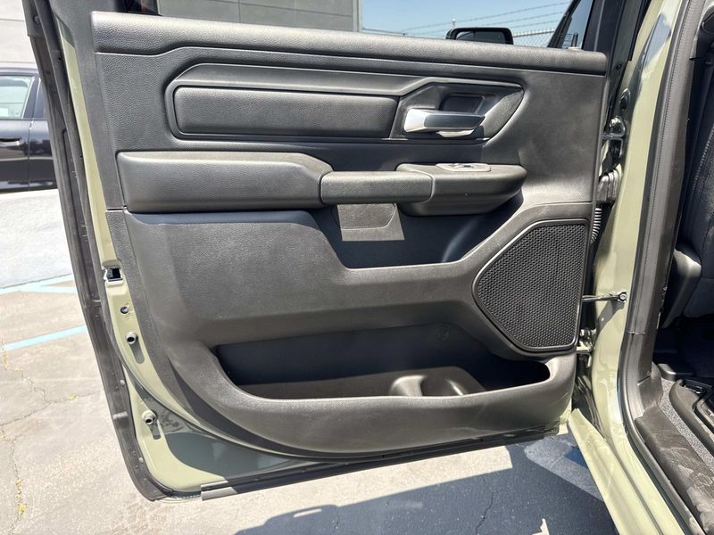 New 2026 RAM 1500 Tradesman Crew Cab 4x2 5'7' Box