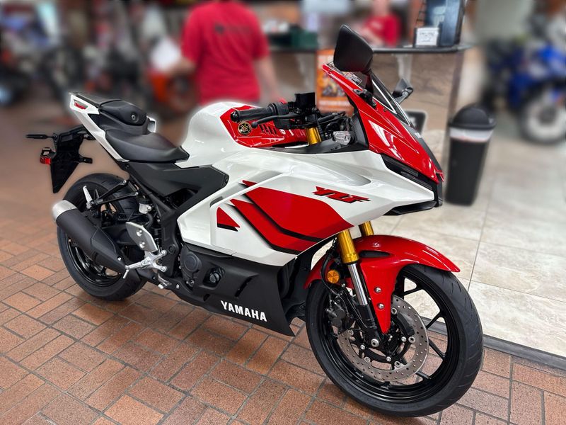 2026 Yamaha YZF-R3 ABS 70TH ANNIVERSARY EDITION