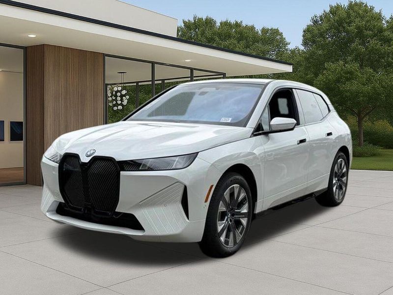 New 2026 BMW iX xDrive45Image 2