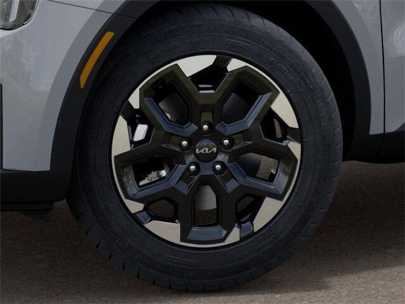 2025 Kia Sorento SImage 9