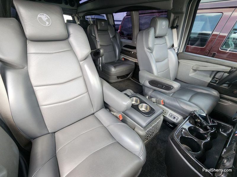 Used 2021 GMC Savana Cargo LSImage 4
