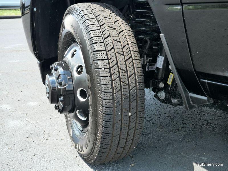 New 2025 RAM 3500 Big Horn Crew Cab 4x4 8