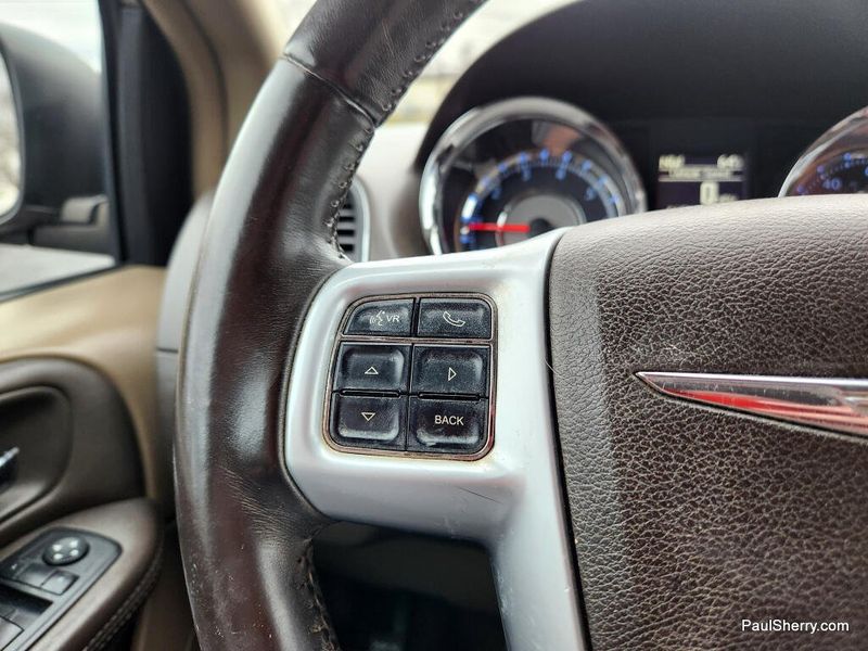 Used 2014 Chrysler Town & Country Touring