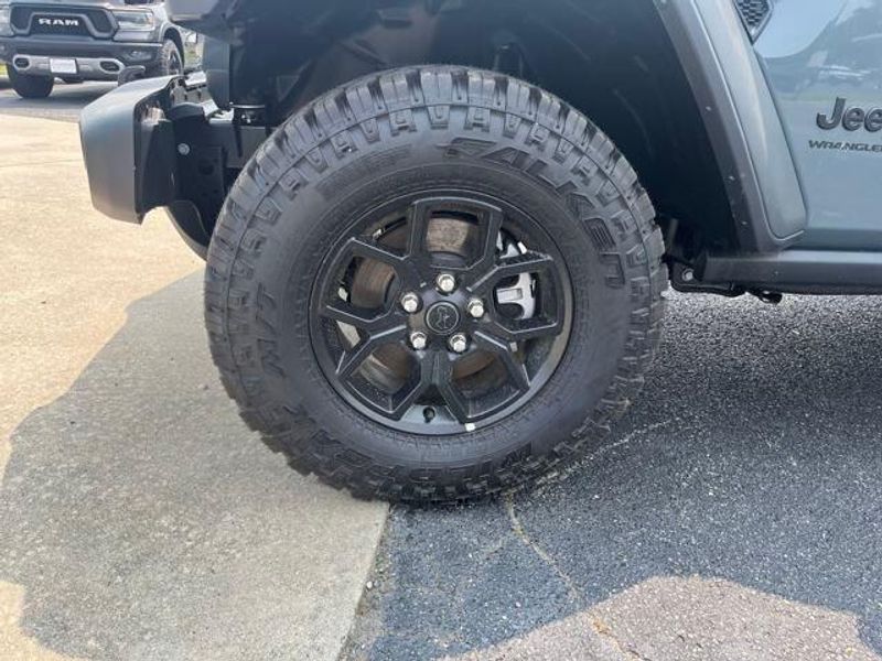 2025 Jeep Wrangler 4-door Willys