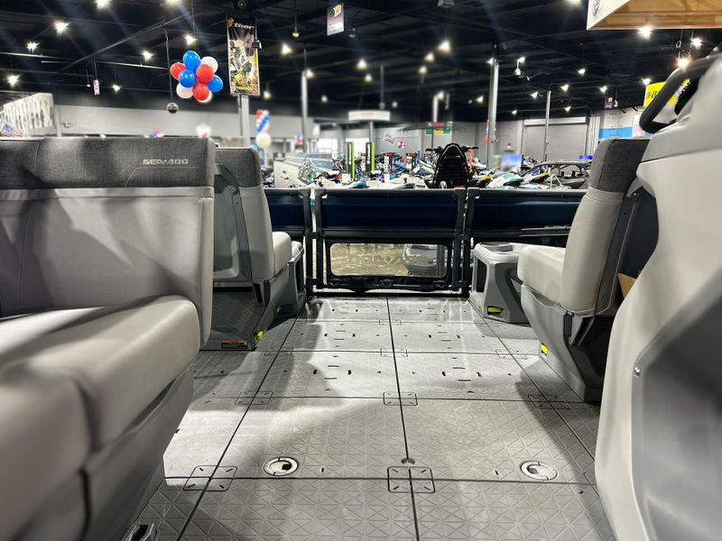 2024 Sea-Doo 44RAT2RF  in a MARINE BLUE exterior color. Del Amo Motorsports of Redondo Beach (424) 304-1660 delamomotorsports.com 