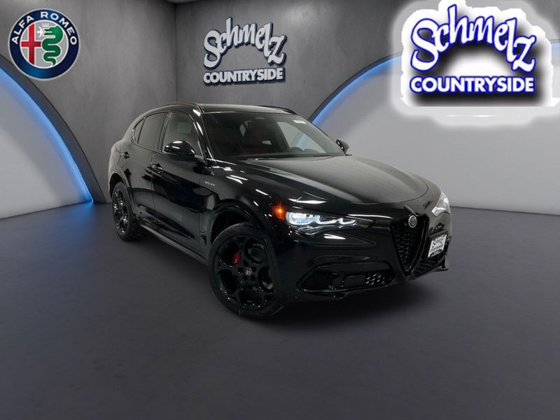 New 2026 Alfa Romeo Stelvio AwdImage 1