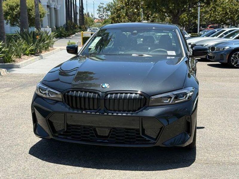 New 2026 BMW 3 Series 330iImage 3