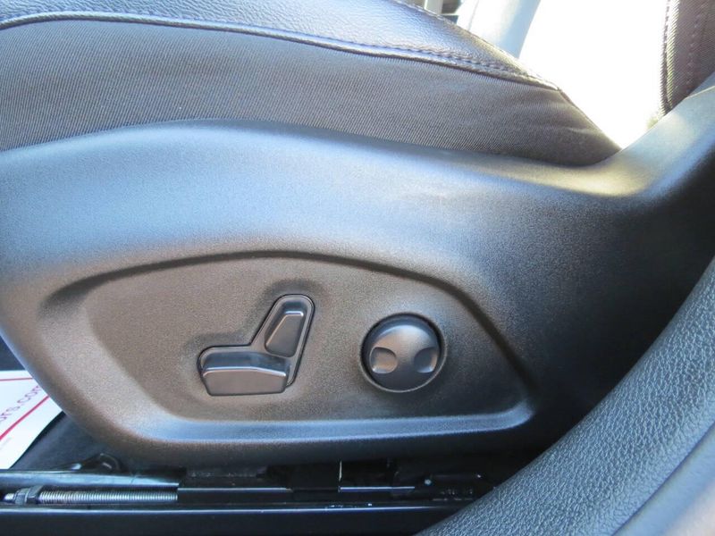 Used 2024 Jeep Compass Trailhawk 4x4 4dr SUVImage 10