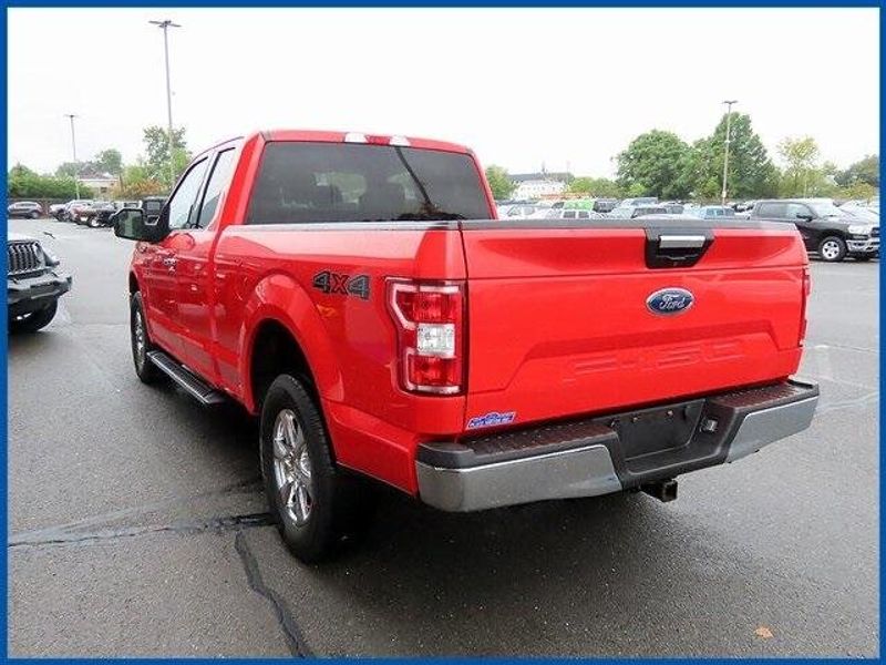 2019 Ford F-150 XLT photo 5