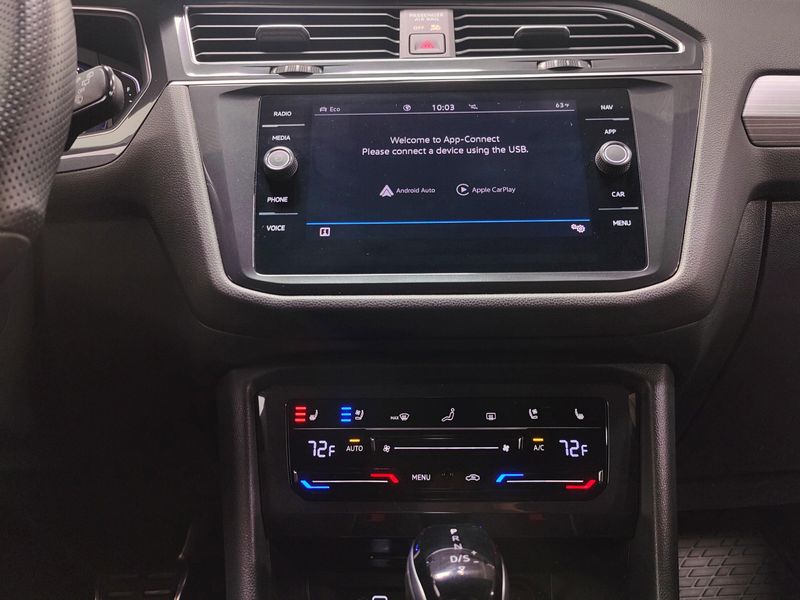 Used 2024 Volkswagen Tiguan AWD SEL R-Line w/Sunroof/NavImage 23