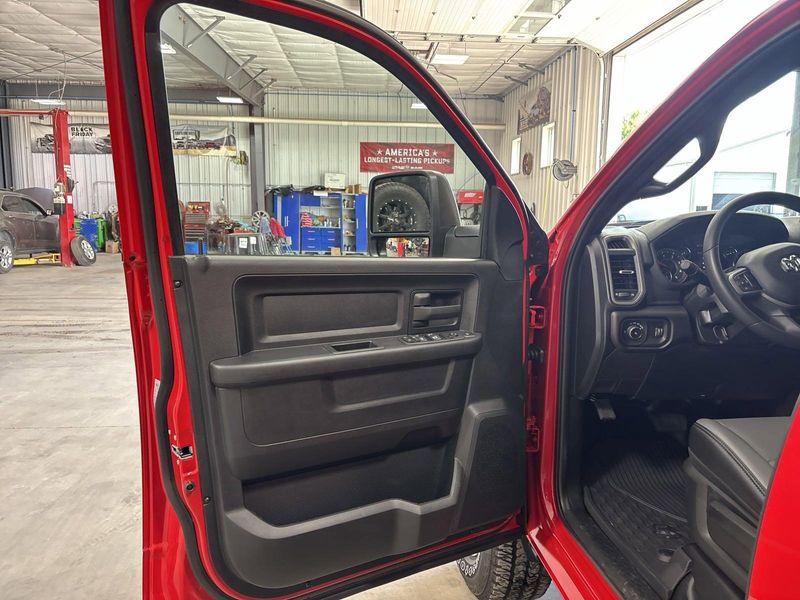 2024 RAM 2500 Tradesman Crew Cab 4x4 6