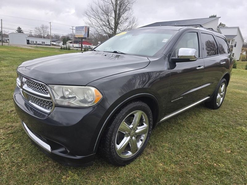2011 Dodge Durango Citadel photo 3