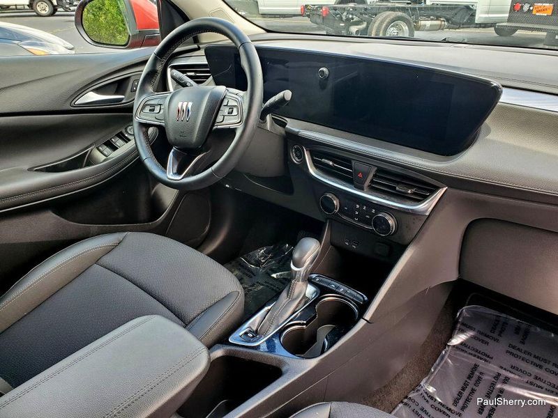 2024 Buick Encore GX Preferred photo 3