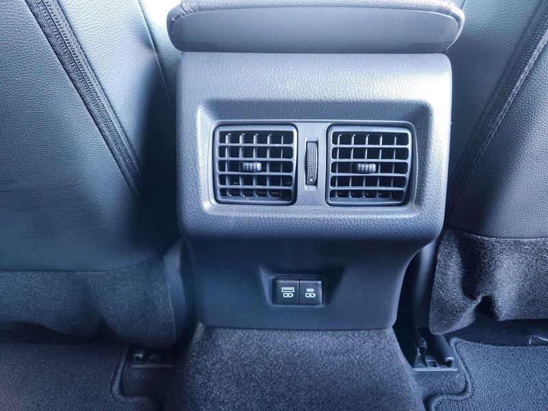 Used 2025 Toyota Camry XLE