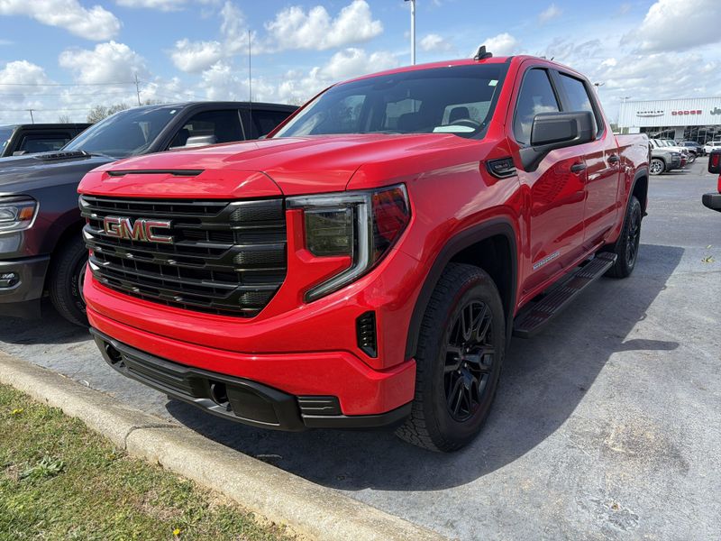 Used 2024 GMC Sierra 1500 ProImage 1