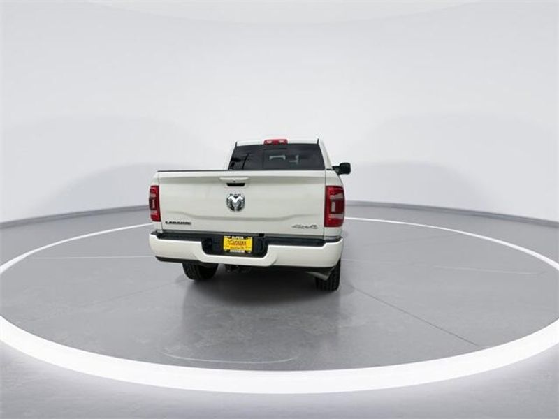 2024 Ram 2500 Laramie photo 7