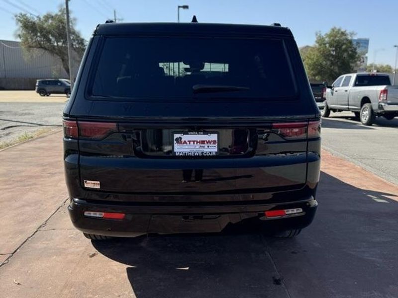 2024 Jeep Wagoneer Carbide 4x4Image 6