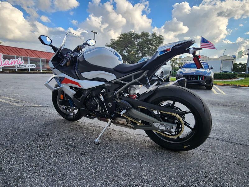 2026 BMW S 1000 RRImage 6