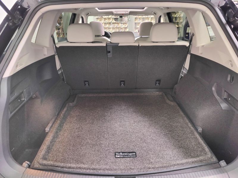 Used 2020 Volkswagen Tiguan SE AWD w/SunroofImage 13