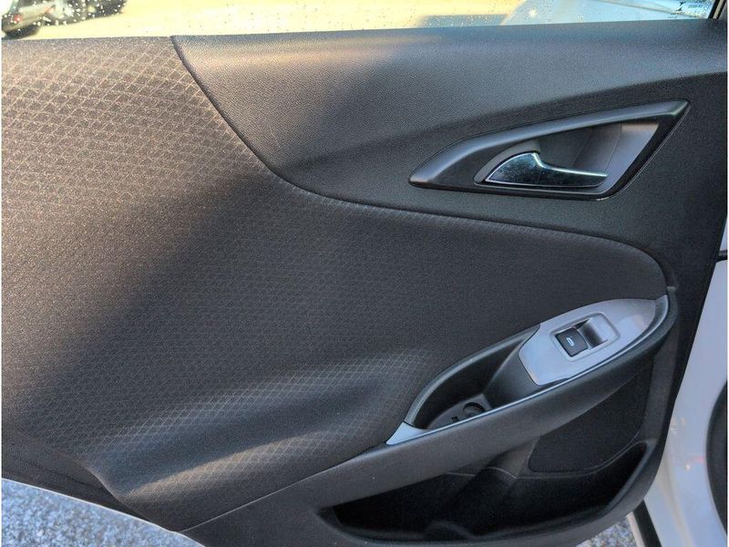 Used 2024 Chevrolet Malibu LTImage 30