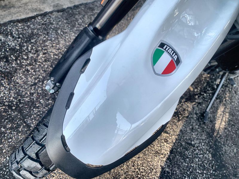 Used 2019 Ducati Scrambler Full Throttle Image 17