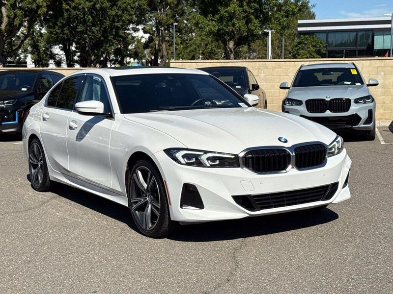 Used 2024 BMW 3 Series 330iImage 6