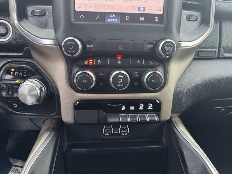 2022 RAM 1500 LaramieImage 23