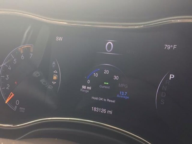 Used 2014 Jeep Grand Cherokee SummitImage 11