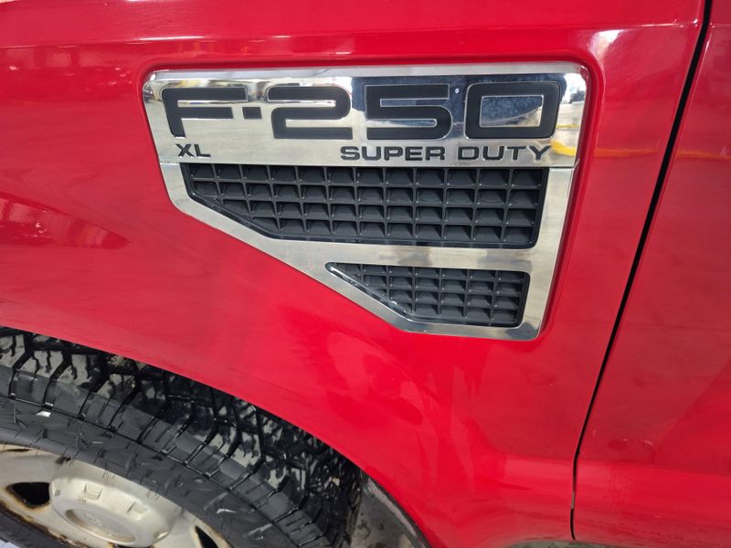 2008 Ford F-250 XLImage 24