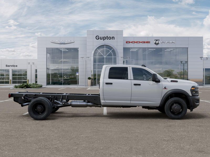 New 2026 RAM 5500 Tradesman Chassis Crew Cab 4x4 84