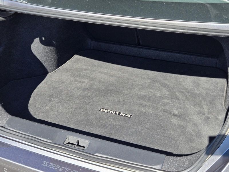 Used 2022 Nissan Sentra SV CVT