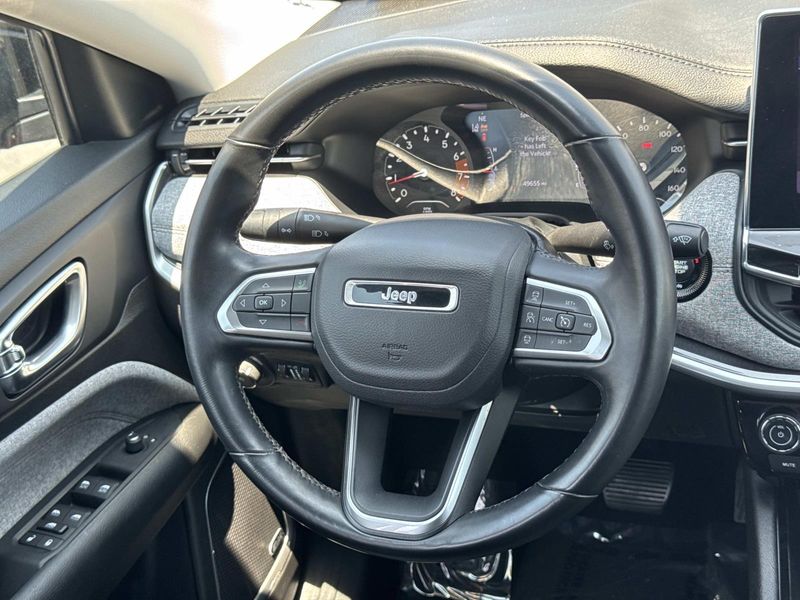 Used 2022 Jeep Compass Latitude Lux