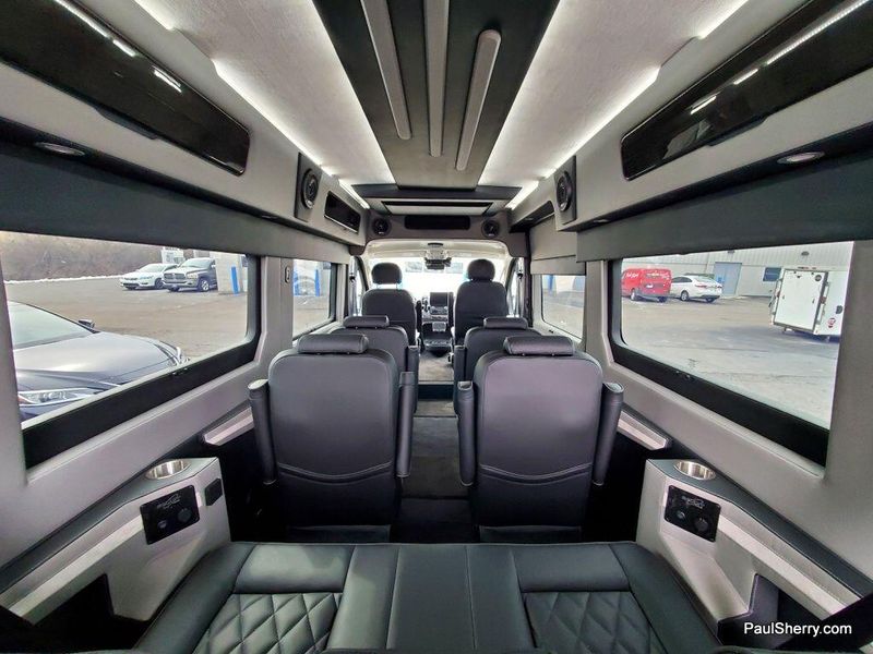 New 2024 RAM Promaster 3500 Slt+ Window Van High Roof 159
