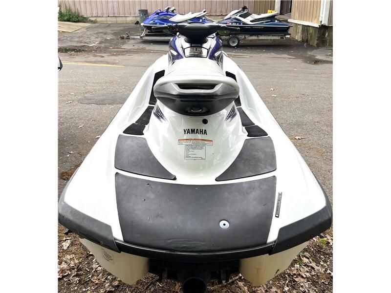 Used 2004 Yamaha FX Cruiser HO Image 4