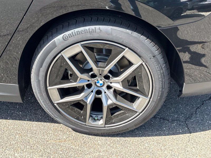 New 2027 BMW 5 Series 530iImage 12