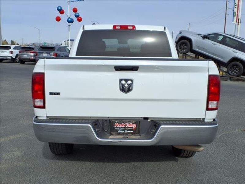 2022 RAM 1500 Classic SLTImage 4