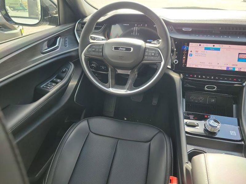 New 2026 Jeep Grand Cherokee Limited 4x4