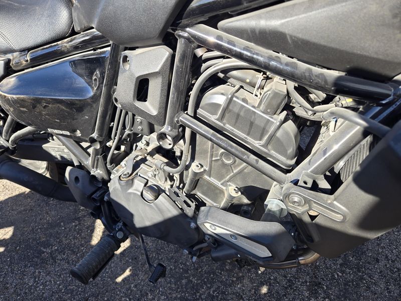 USED 2025 KAWASAKI ELIMINATOR Image 5