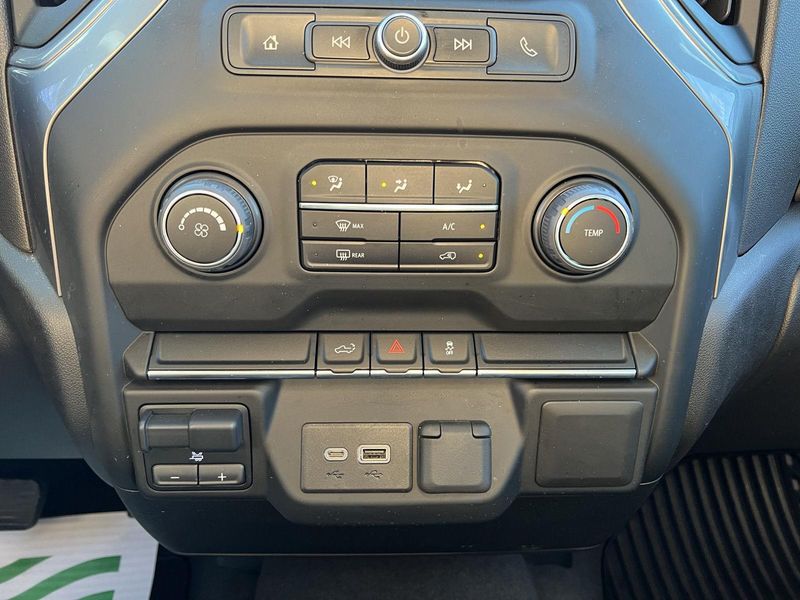 Used 2023 Chevrolet Silverado 2500HD Custom