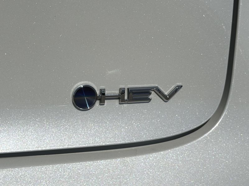 Used 2023 Toyota Prius XLEImage 14