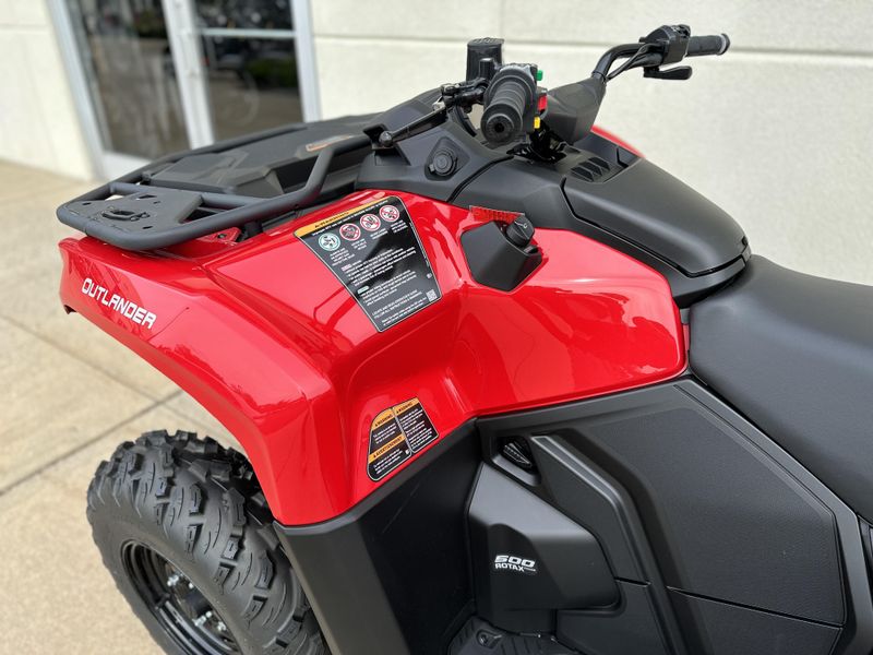 2025 Can-Am OUTLANDER 500Image 7
